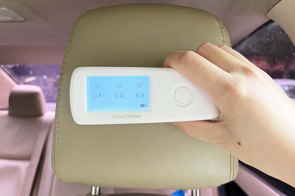 皮紋表面光澤度儀在汽車(chē)內(nèi)飾行業(yè)的應(yīng)用